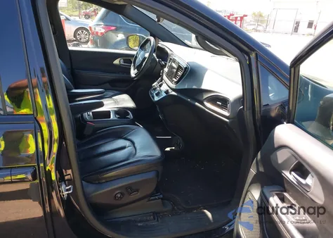 2018 Chrysler Pacifica Touring L Plus from USA, damaged, VIN 2C4RC1EG4JR204270